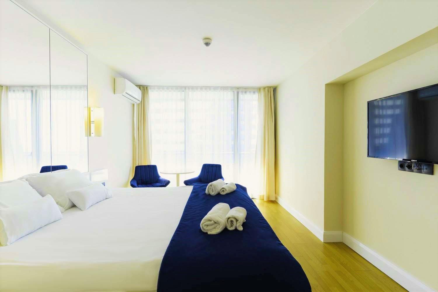 Orbi City Hotel With Sea View Батуми Екстериор снимка