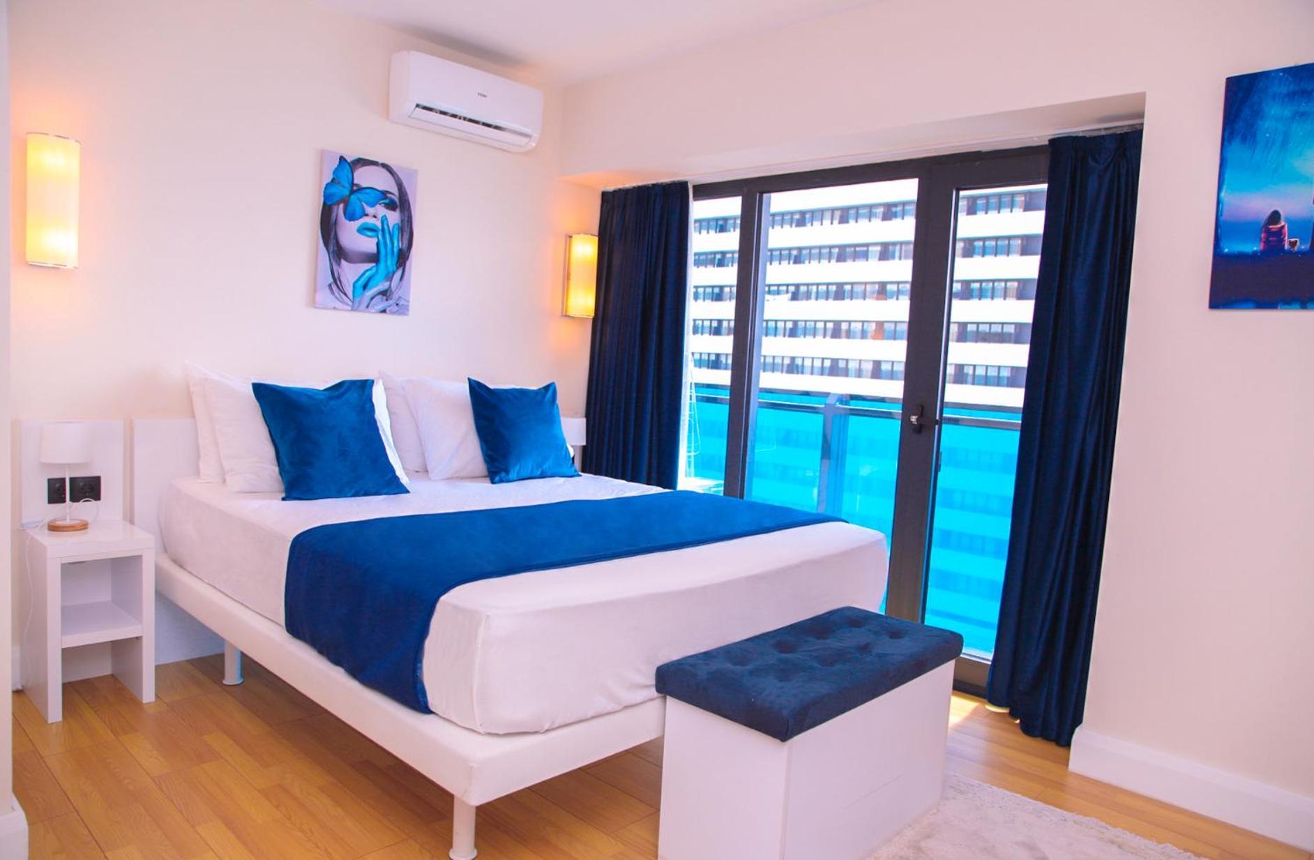 Orbi City Hotel With Sea View Батуми Екстериор снимка